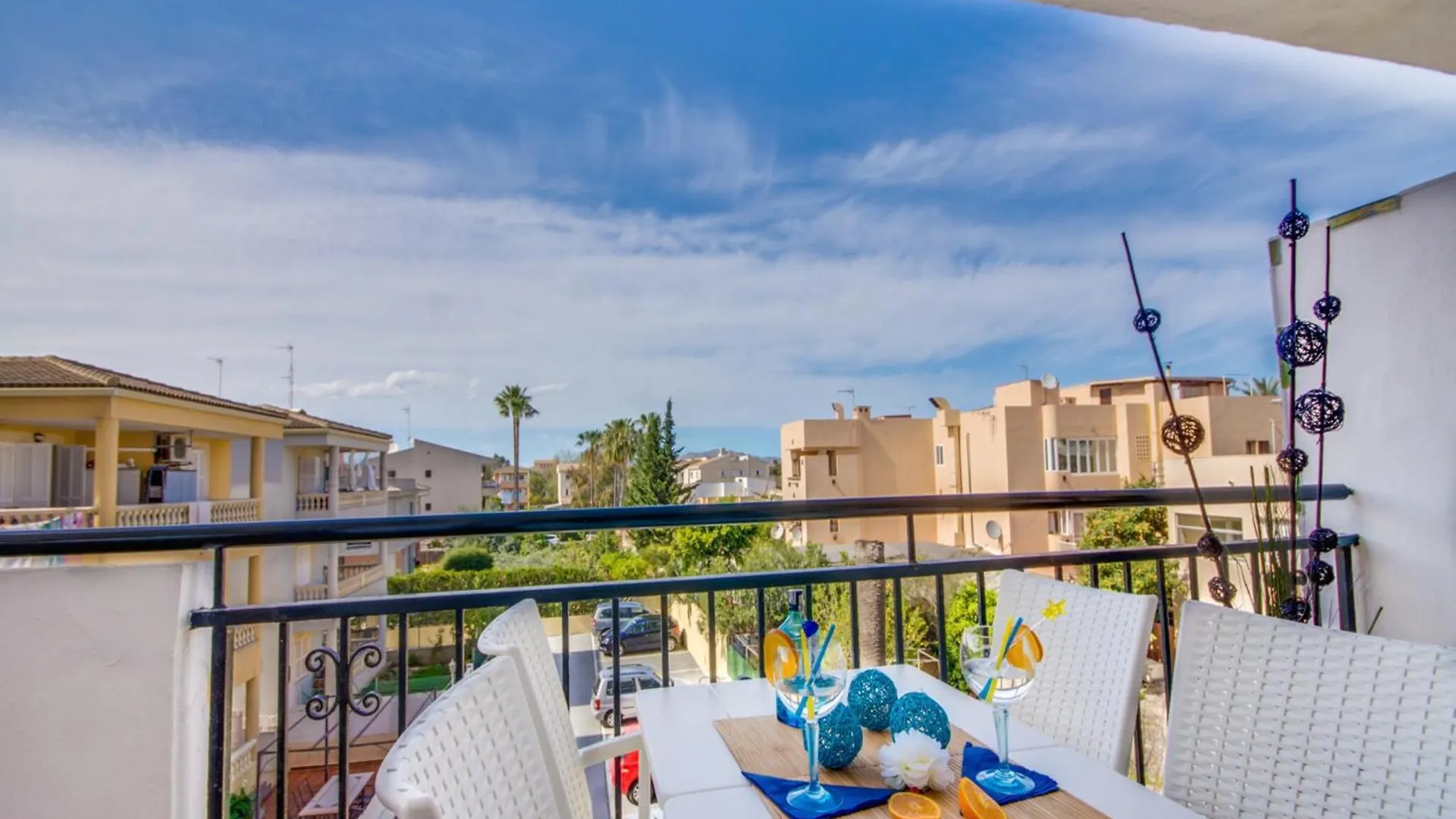 Apartment With Communal Pool Access Порто де Алькудиа 0*,  Испания